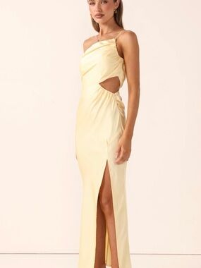 billy j yellow bridesmaid dress | Dresses | Billy J Jenna One Shoulder Satin Butter Size Euc Size:1x